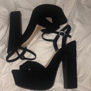 Platform Cross Front Heels